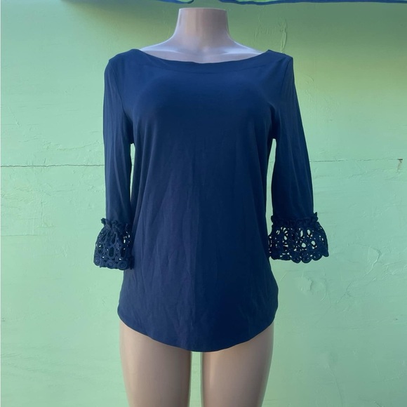 Lilly Pulitzer Navy Blouse with Lace Cuffs - Picture 2 of 7